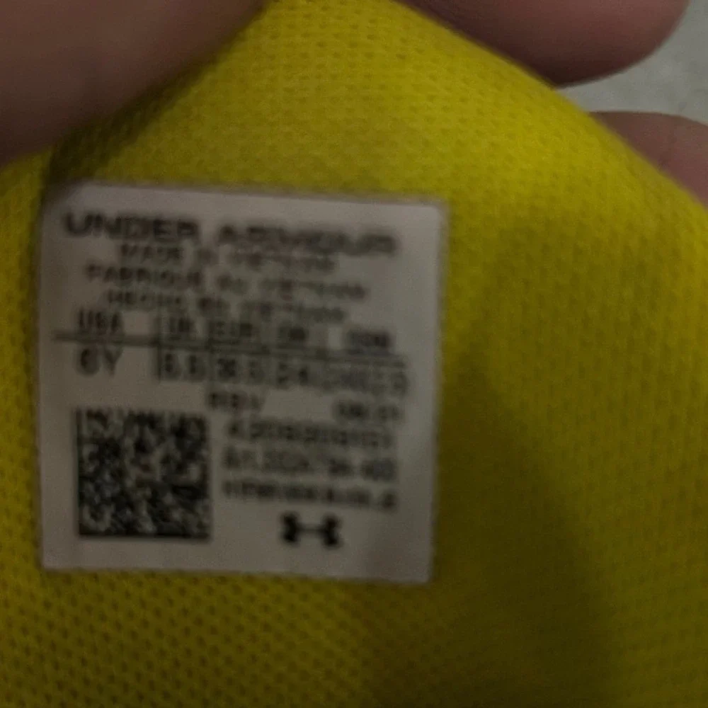 Under Armour Youth 6Y Basketball Shoes Royal Blue Yellow Marbled‎ No Laces